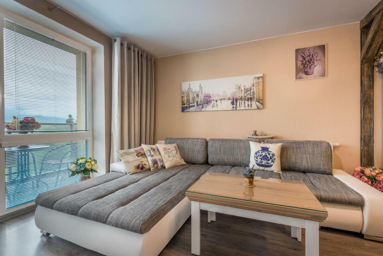 Apartment Provensal Liptovský Mikuláš Extérieur photo